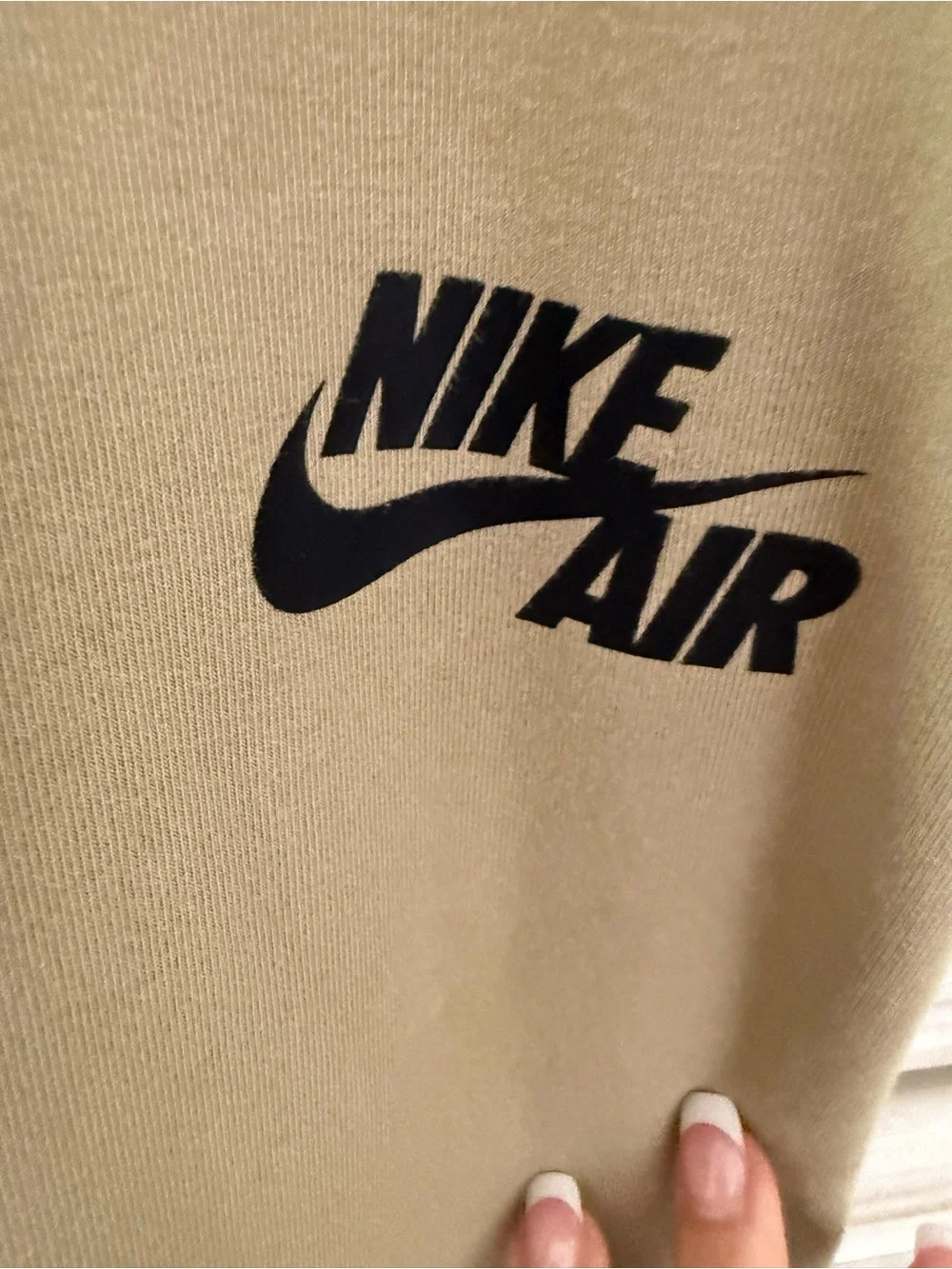 Nike Air High-Waist Colorblocked Leggings in khaki and Black